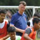 Van Gaal Berharap Liga Champions Ganggu Timnas Spanyol